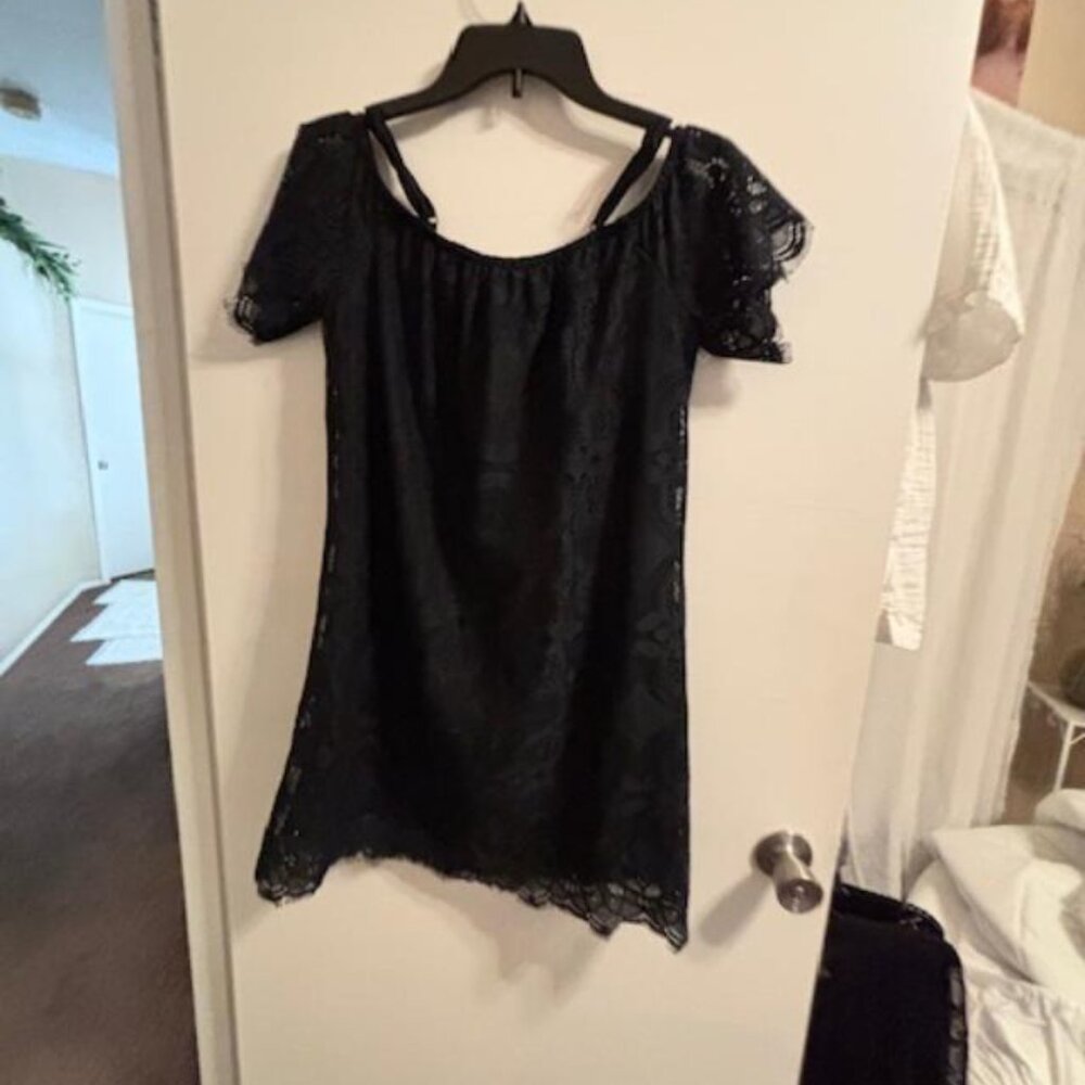No Comment Mini Dress Lace Elastic off Shoulder w/ Straps Size M